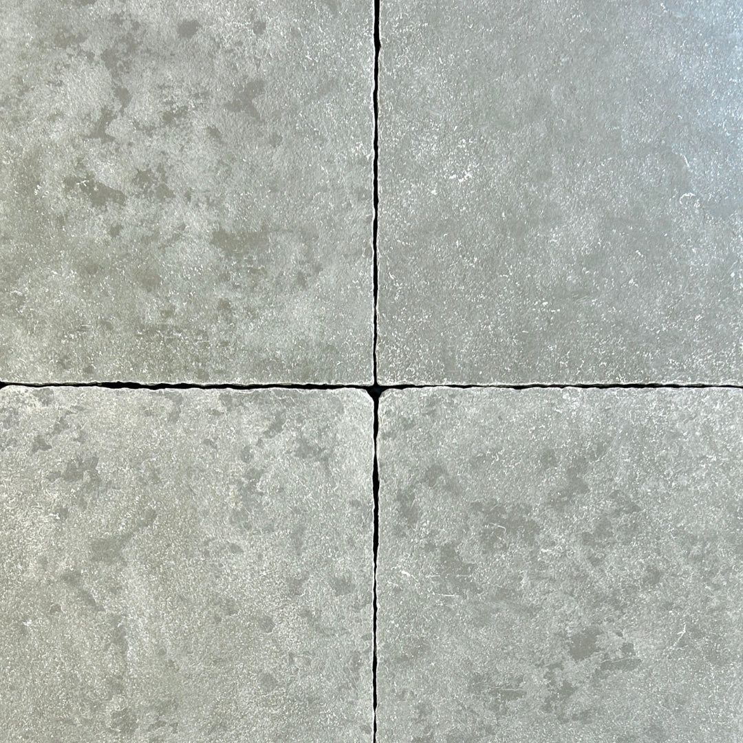 21x32 Volcanic Blue | Antiqued Limestone